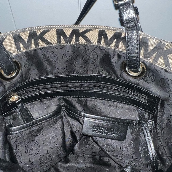 MK bag - Picture 5 of 8